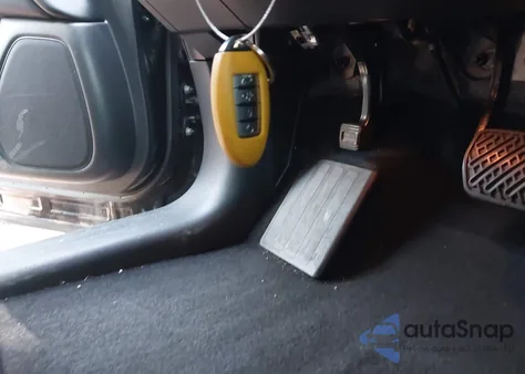 2015 Nissan Pathfinder Platinum z USA, uszkodzony, nr VIN 5N1AR2MM7FC612623